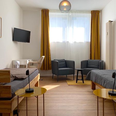 Alles Komplett - 2 Schlafzimmer, Grosse Kueche, Bad Cologne Extérieur photo